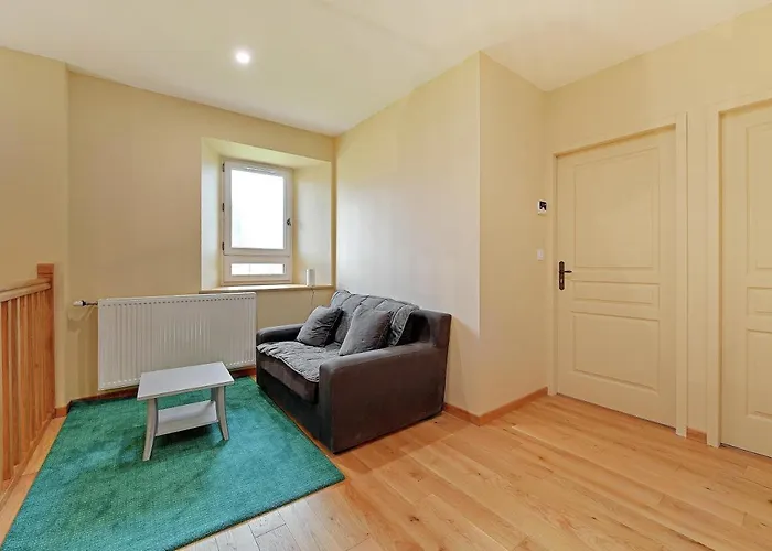 Tatil Evi Petit Marigny - Belle Maison Pour 10 Voyageurs Alexain